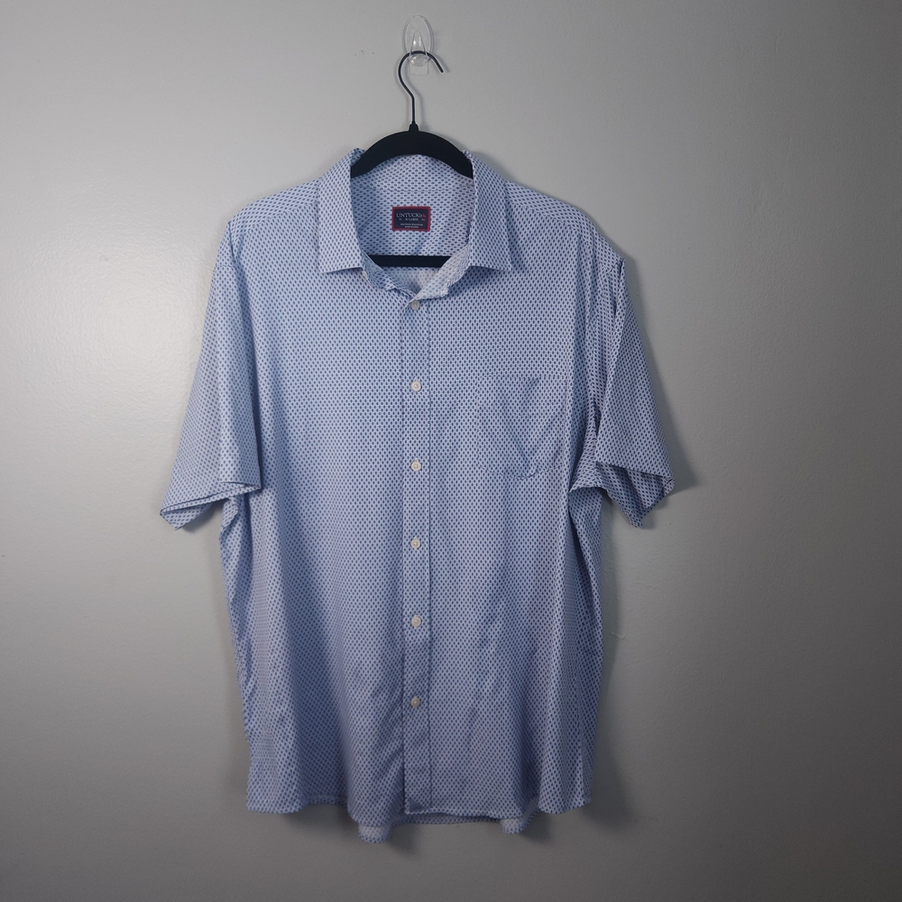 UNTUCKit Performance Short Sleeve Button Down Shirt Men's XL Blue Dot Stretch